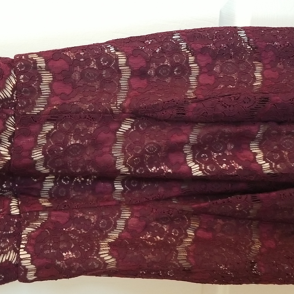 2 Francesca's dreses, XS Is NWT. S Is NWOT lacey maroon color - Picture 7 of 15